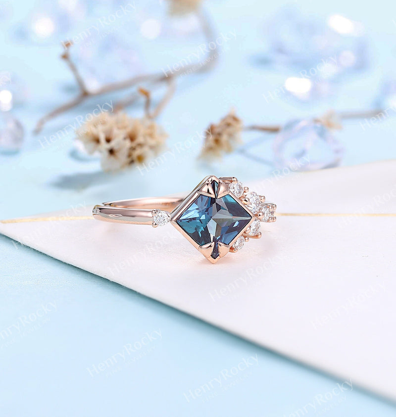Alexandrite Engagement Ring Rose Gold Ring | Vintage Princess cut Wedding Ring | Art deco Moissanite Bridal Ring | Anniversary Promise Ring